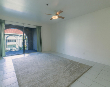1650 N 87th Terrace - Photo Thumbnail 5