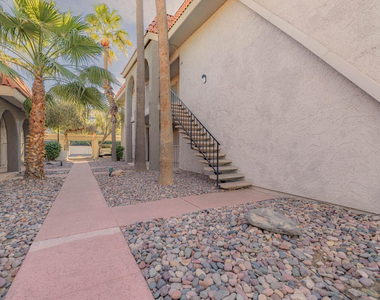 1650 N 87th Terrace - Photo Thumbnail 39