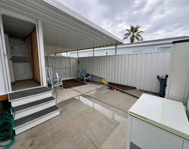 345 S 58th - Photo Thumbnail 12