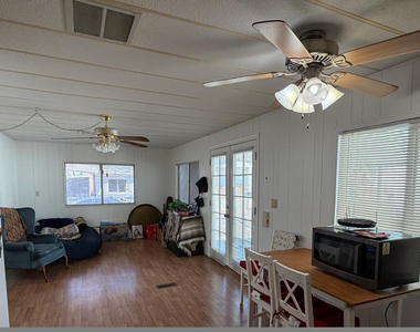 345 S 58th - Photo Thumbnail 8