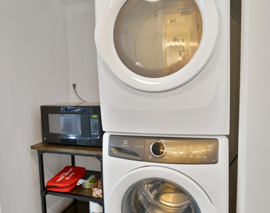 5909 N 81st Street - Photo Thumbnail 5