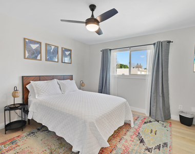 5909 N 81st Street - Photo Thumbnail 20