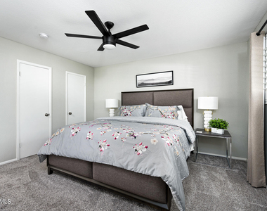 4501 N 86th Place - Photo Thumbnail 12