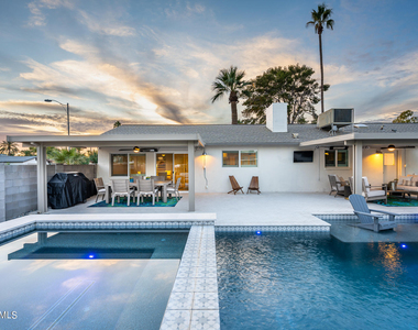 4501 N 86th Place - Photo Thumbnail 30