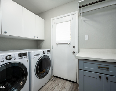 4501 N 86th Place - Photo Thumbnail 21