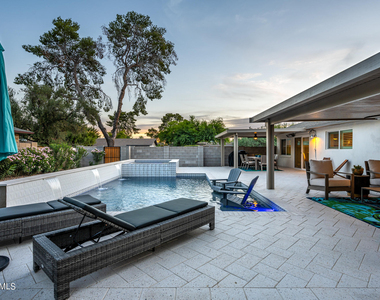 4501 N 86th Place - Photo Thumbnail 24