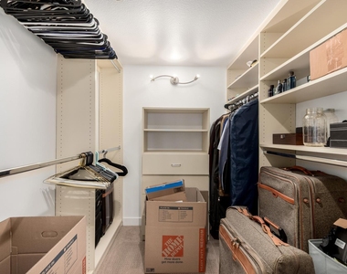 7970 E Camelback Road - Photo Thumbnail 22