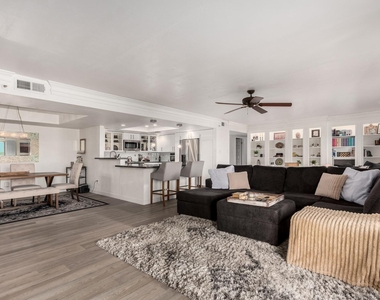 7970 E Camelback Road - Photo Thumbnail 24