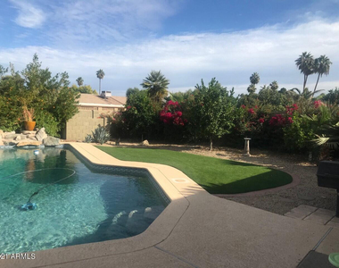 3924 E Yucca - Photo Thumbnail 7