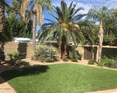 3924 E Yucca - Photo Thumbnail 9