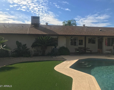 3924 E Yucca - Photo Thumbnail 16