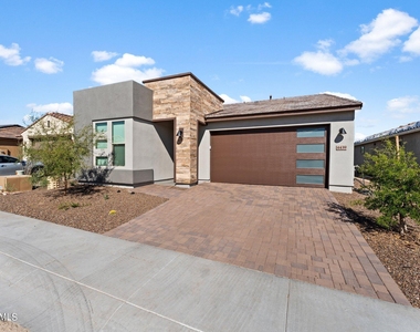 4439 Copper Mine Court - Photo Thumbnail 16