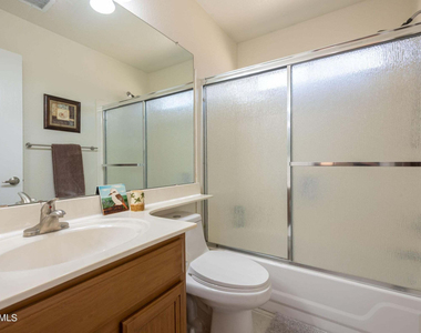 707 W Baylor Lane - Photo Thumbnail 16