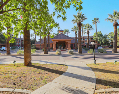 14950 W Mountain View Boulevard - Photo Thumbnail 23