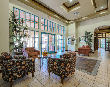 14950 W Mountain View Boulevard - Photo Thumbnail 21