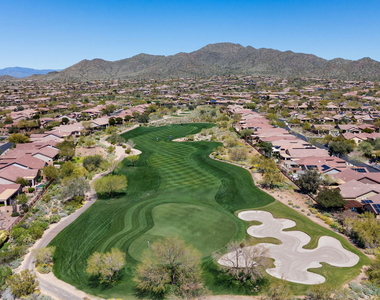 42121 N Anthem Creek Drive - Photo Thumbnail 31