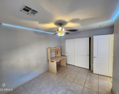 19417 N 7th Drive - Photo Thumbnail 17