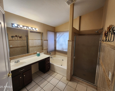 19417 N 7th Drive - Photo Thumbnail 6