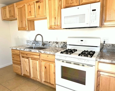 15841 N Sunny Lane - Photo Thumbnail 3