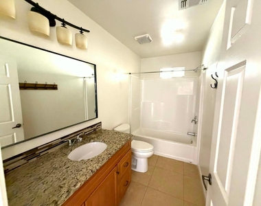 15841 N Sunny Lane - Photo Thumbnail 13