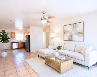 9975 W Lynx Drive - Photo Thumbnail 1