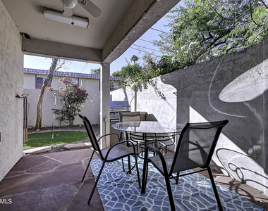 1027 W 19th Street - Photo Thumbnail 42
