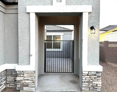3910 N 301st Lane - Photo Thumbnail 2