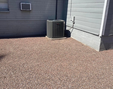 1811 N 44th Street - Photo Thumbnail 25