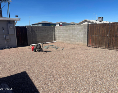 1811 N 44th Street - Photo Thumbnail 23