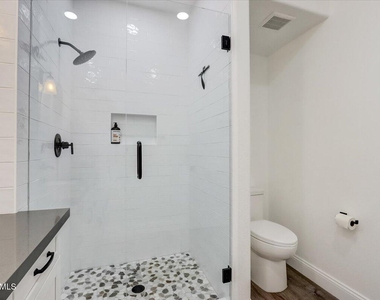 19777 N 76th Street - Photo Thumbnail 17