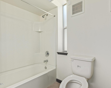 129 N 11th Avenue - Photo Thumbnail 7