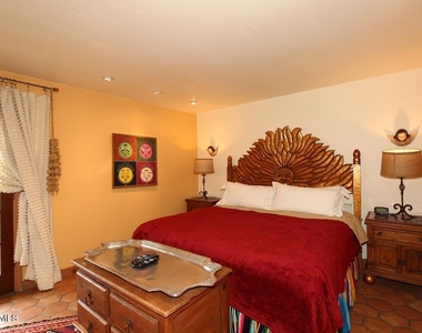 6218 N 30th Place - Photo Thumbnail 20