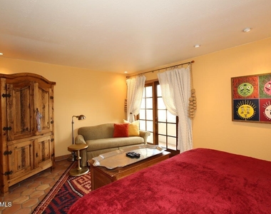 6218 N 30th Place - Photo Thumbnail 21