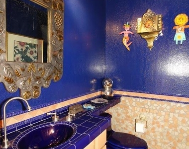 6218 N 30th Place - Photo Thumbnail 7
