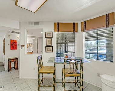 9460 E Mission Lane - Photo Thumbnail 14
