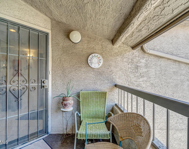 9460 E Mission Lane - Photo Thumbnail 4