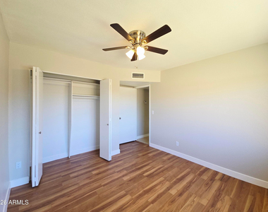 5132 W Las Palmaritas Drive - Photo Thumbnail 9