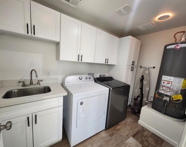 7225 E Villa - Photo Thumbnail 15