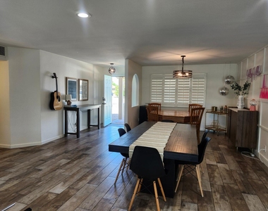7225 E Villa - Photo Thumbnail 17