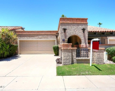 7618 N Via Camello Del Sur -- - Photo Thumbnail 27