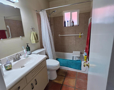 7045 E Wilshire Drive - Photo Thumbnail 18