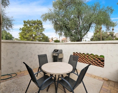 6349 N 78th Street - Photo Thumbnail 26