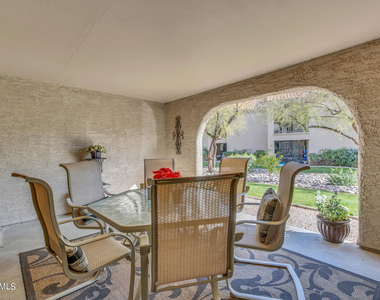 9430 E Mission Lane - Photo Thumbnail 2