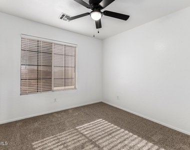 1501 S 113th Drive - Photo Thumbnail 20