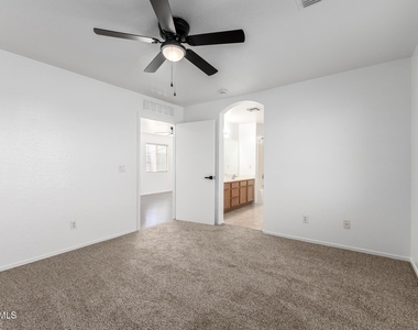 1501 S 113th Drive - Photo Thumbnail 14