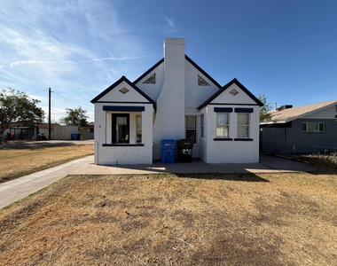 1833 E Harvard Street - Photo Thumbnail 11