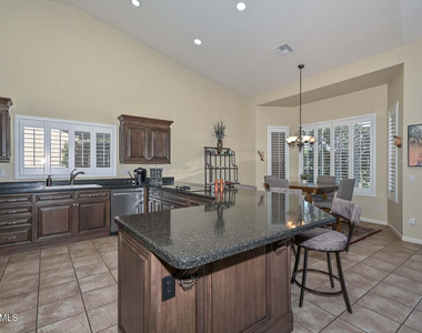 3171 N Palmer Drive - Photo Thumbnail 17