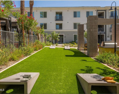 20350 N 7th Avenue - Photo Thumbnail 8