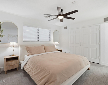 8614 E Jackrabbit Road - Photo Thumbnail 27