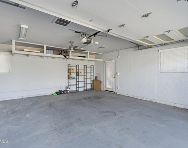8614 E Jackrabbit Road - Photo Thumbnail 36